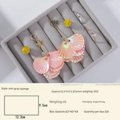Compact velvet jewelry organizer for accessories