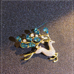 Electroplated alloy deer brooch detailing