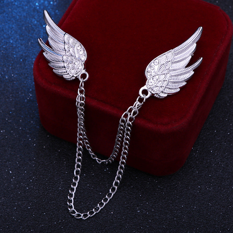 Angel Wings Brooch Detail Image 6