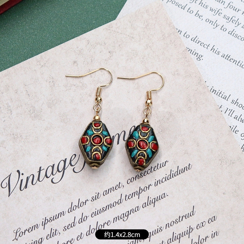 Traditional and modern blend in earrings