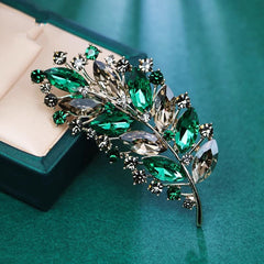 Elegant Leaf Brooch for Suits and Dresses - 2