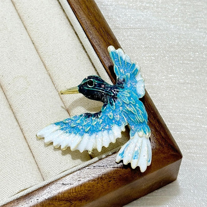 Brooch worn on a coat lapel