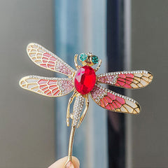 Fashion accessory model wearing brooch