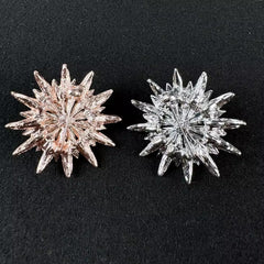 Stylish flower pin for summer outfits 4