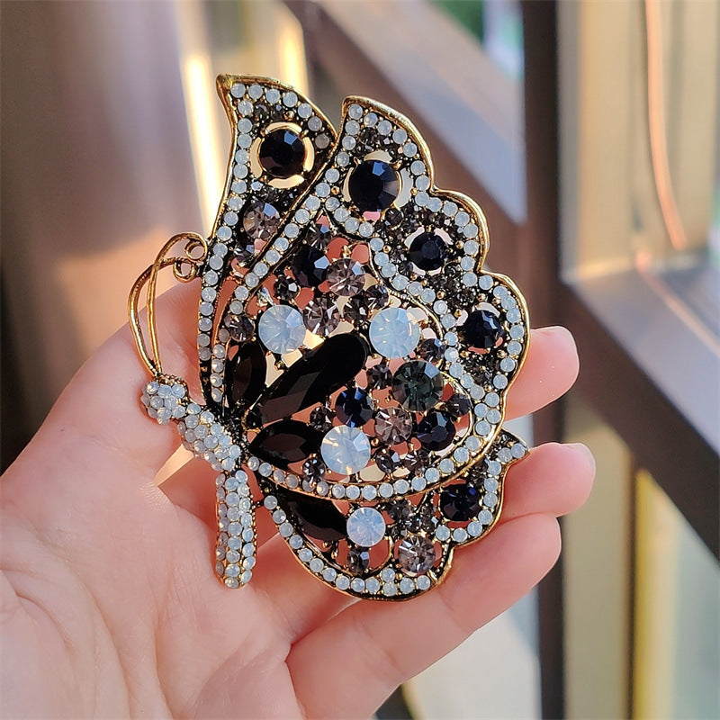 Lightweight alloy butterfly fashion accessory