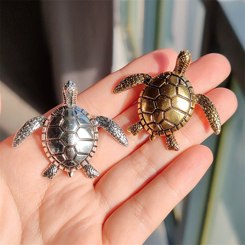 sparkling sea turtle jewellery piece