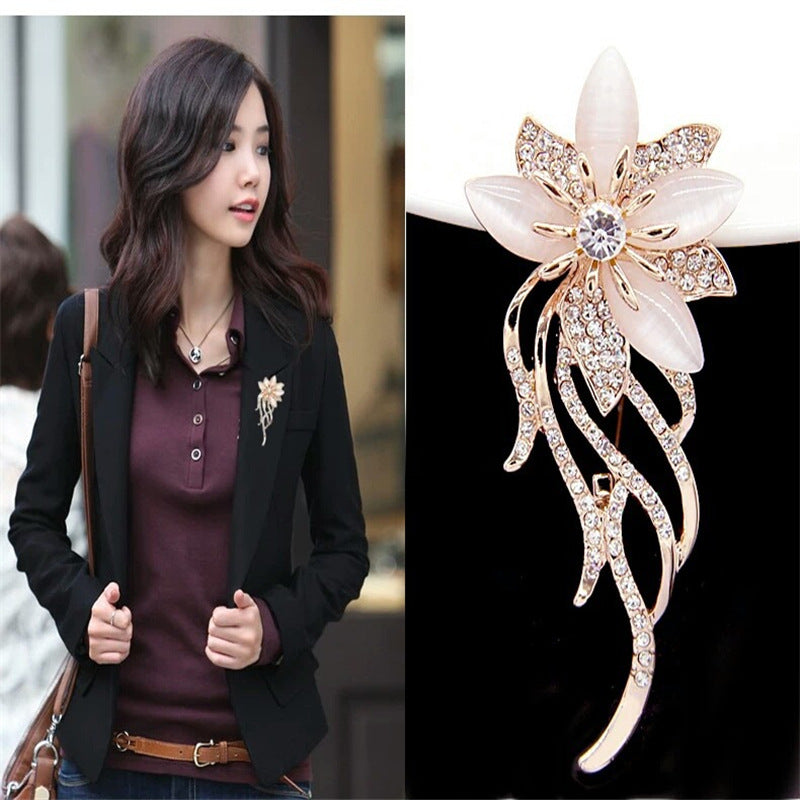 Stylish accessory for formal occasions