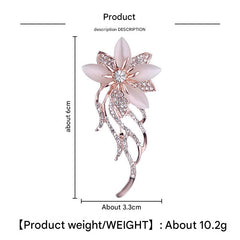 Charming brooch for everyday wear