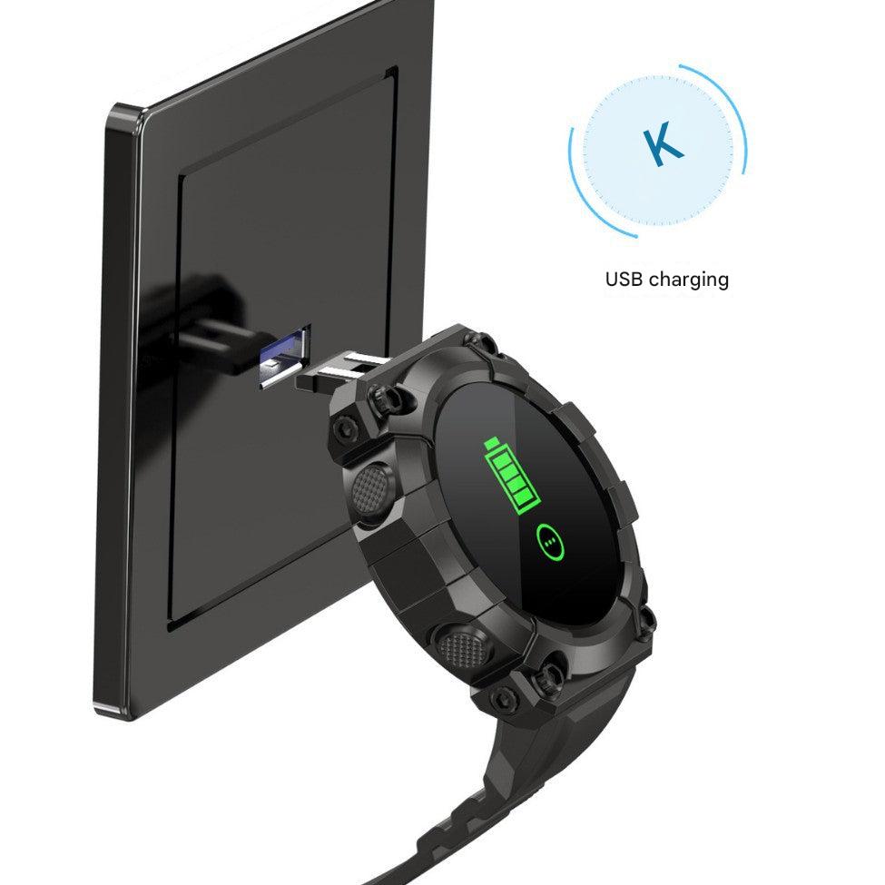 Smart Fitness Watch with Health Monitoring Functionality