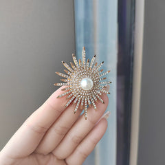 Women wearing a stylish brooch pin