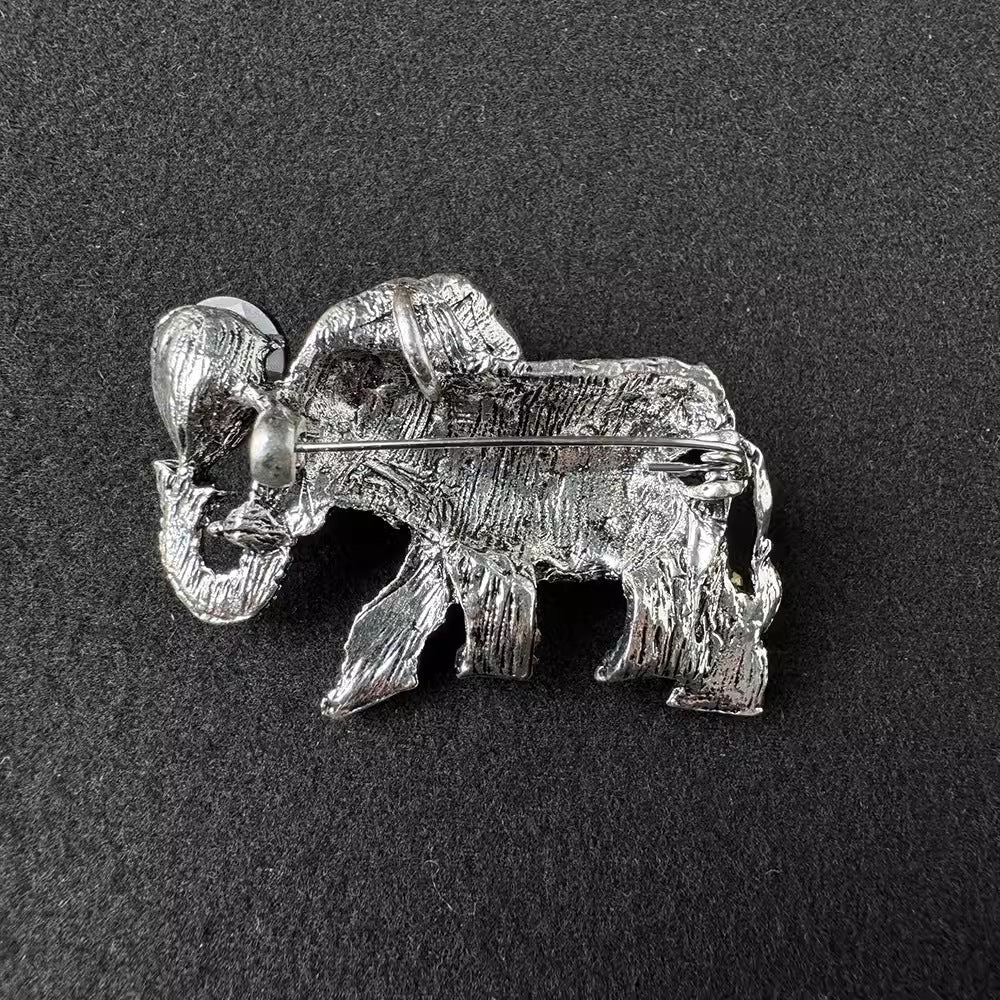 Trendy Jewellery Accessory - Brooch - Image 4