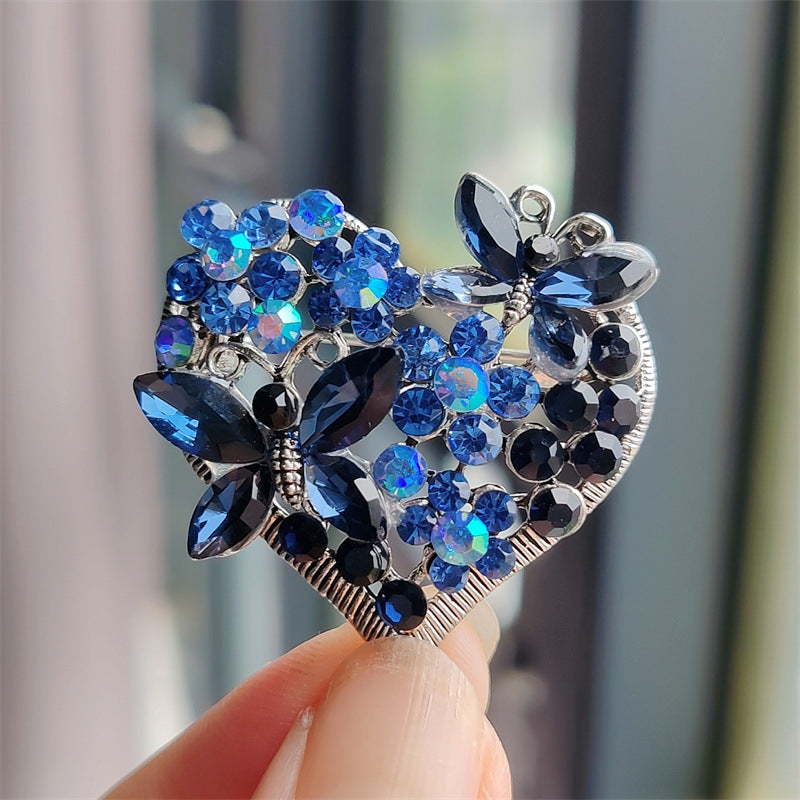 Gift-Ready Brooch in a box Image 7