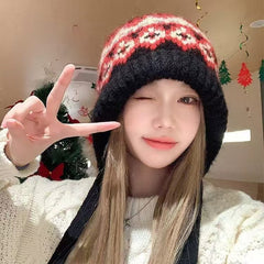Casual winter beanie in a beautiful colour palette