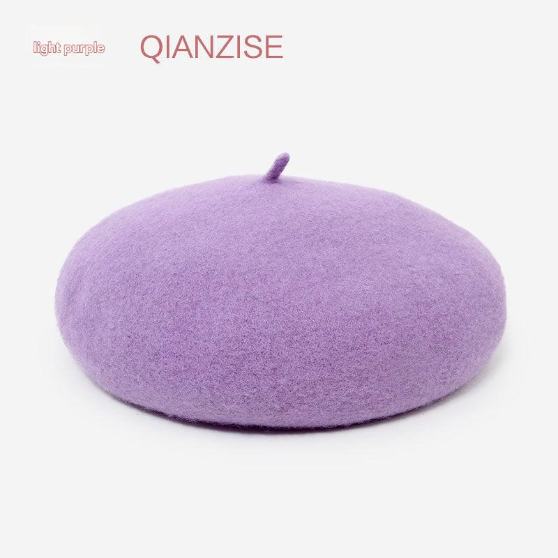 Elegant vintage fashion beret in grey