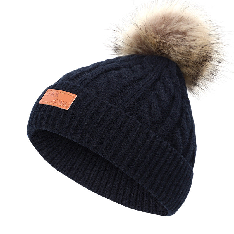 Winter accessories for children in various colours