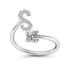 Gift-ready alphabet ring with adjustable size