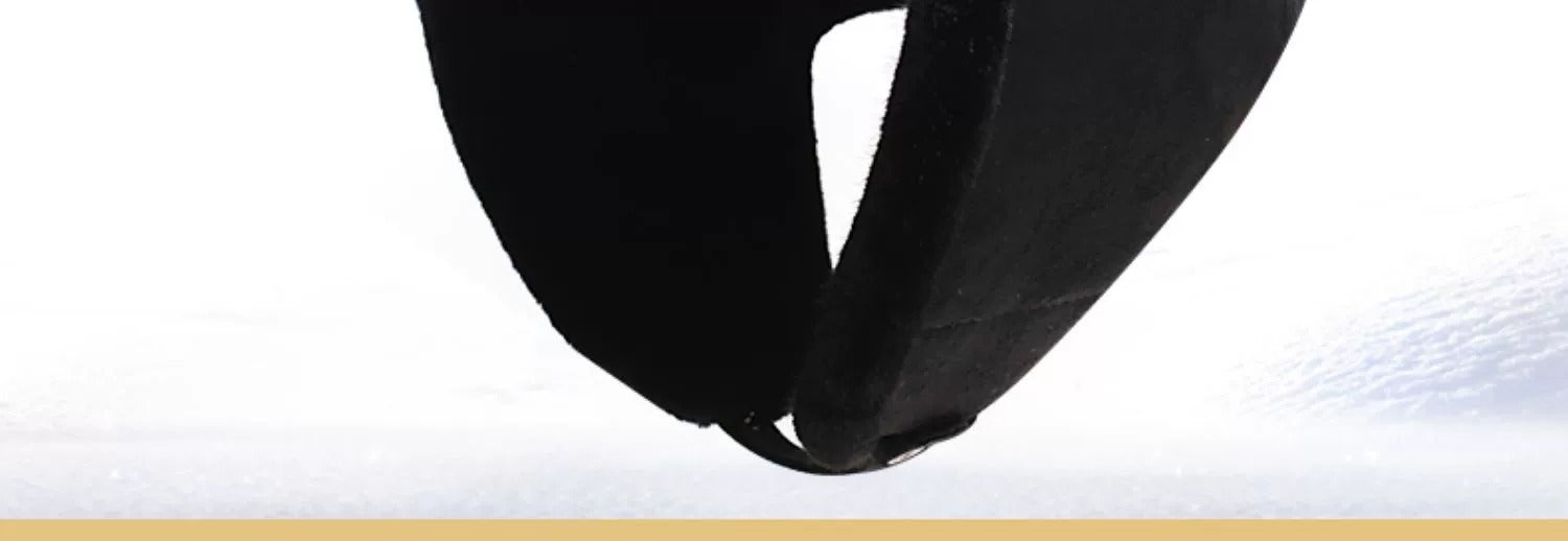 Versatile black hat appropriate for any outfit