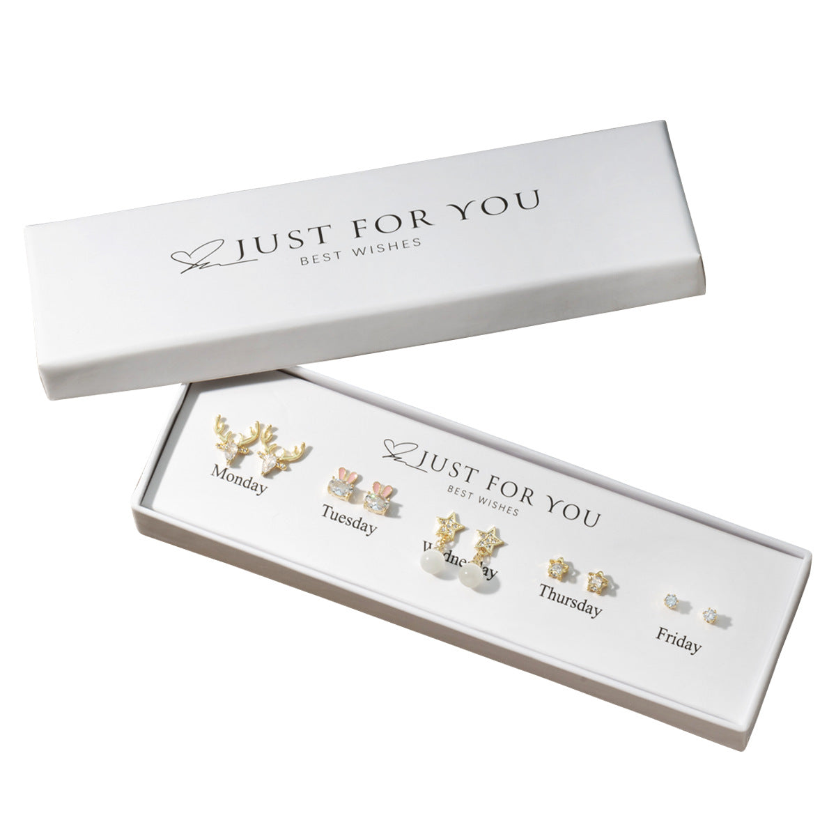 Charming earrings set with floral design