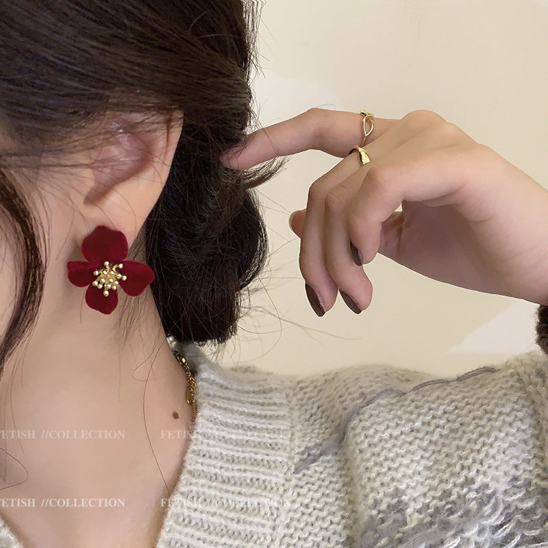 Elegant Premium Velvet Floral Earrings in Black