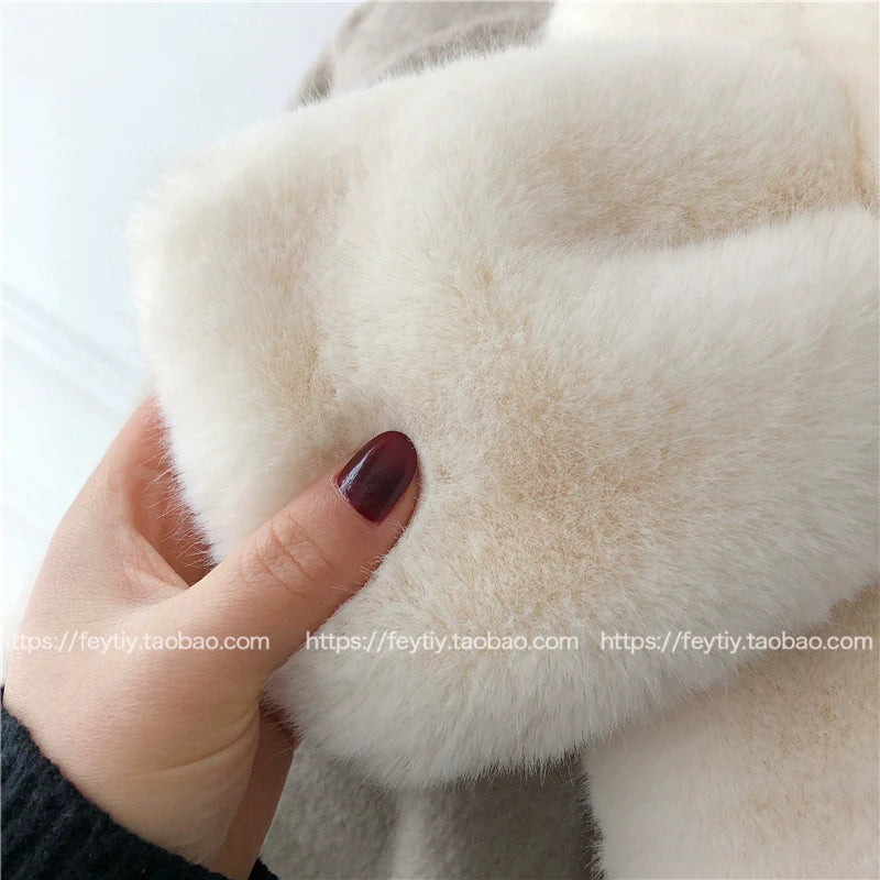 model wearing faux fur neck warmer