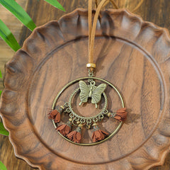 electroplated necklace detail
