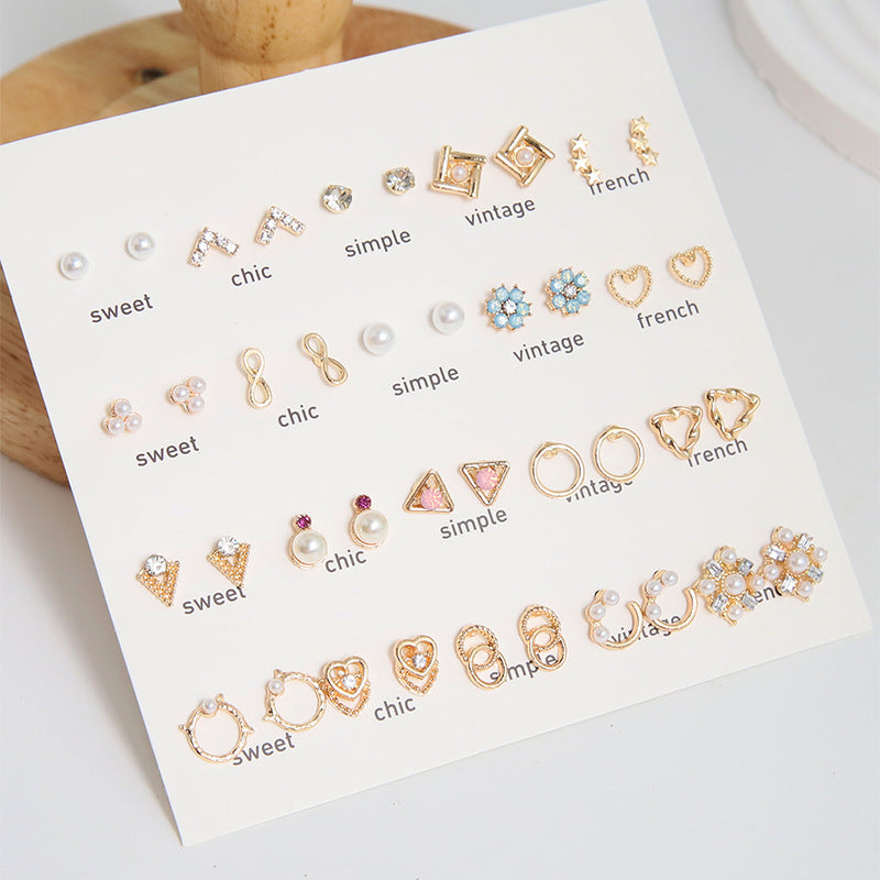 Stunning Pearl Earrings Set Image 6