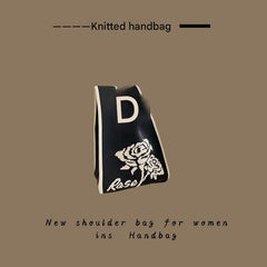 Multiple design options for knitted bags
