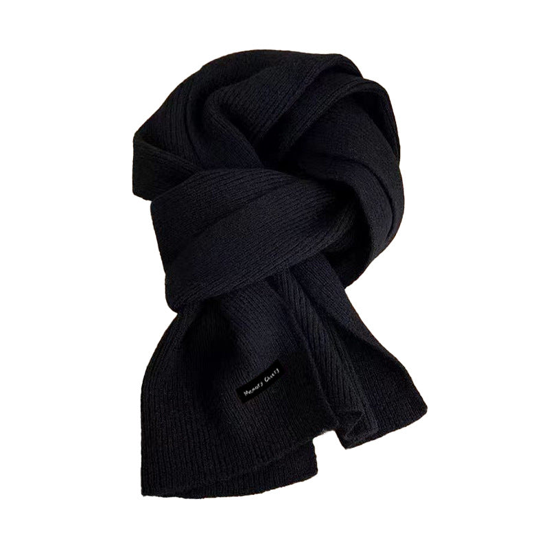 Versatile knitted scarf suitable for all occasions