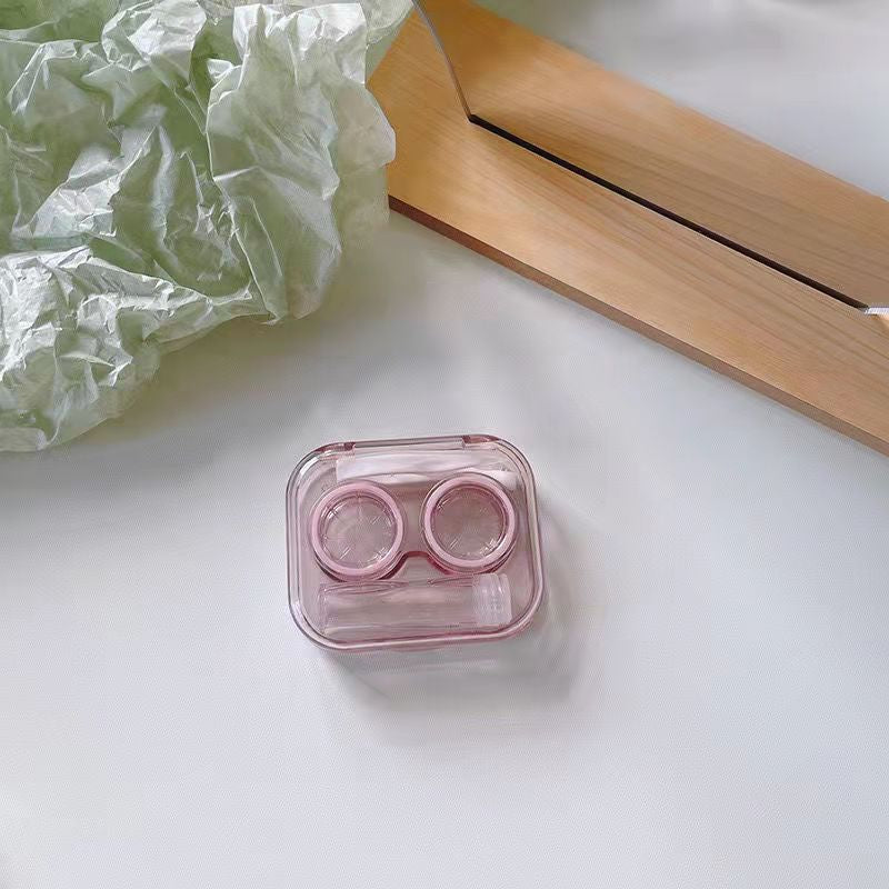 Lightweight Contact Lens Container Image 9