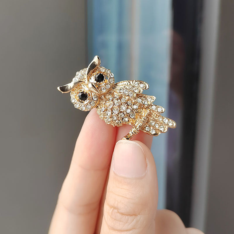 Blue Owl Brooch with Gemstones