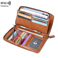 Trendy women's wallet in pink